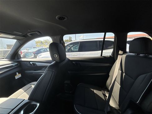 New 2026 Buick Enclave Preferred w/ Power Package image 11