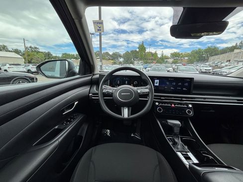 Used 2025 Hyundai Tucson SEL image 36