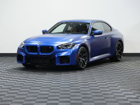 Used 2024 BMW M2 w/ Lighting Package image 3
