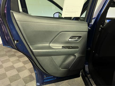 Certified 2025 Nissan Kicks SV w/ Illumination Package image 22