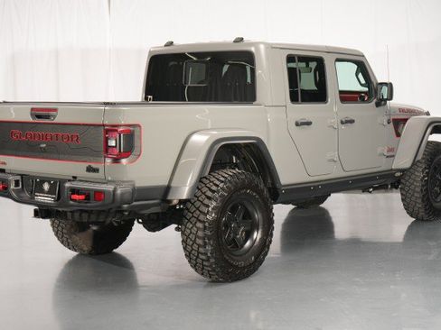 Used 2021 Jeep Gladiator Rubicon AWD/4WD image 17