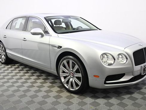 Used 2017 Bentley Flying Spur S V8 AWD/4WD image 8