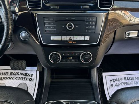 Used 2017 Mercedes-Benz GLS 450 4MATIC image 31