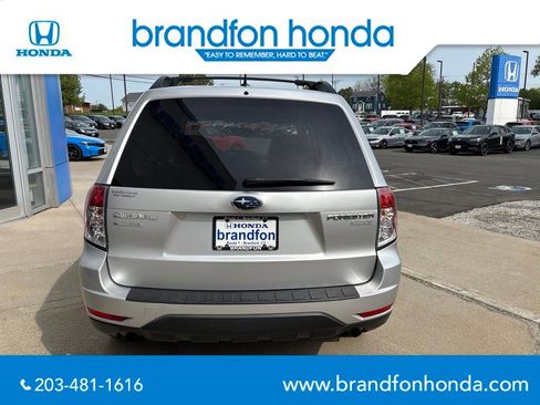 Used 2011 Subaru Forester 2.5X Premium AWD/4WD image 5