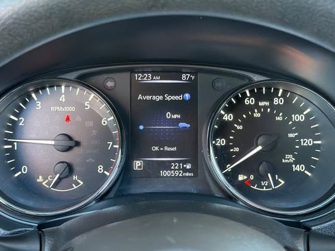 Used 2018 Nissan Rogue Sport S w/ S Appearance Package FWD image 25