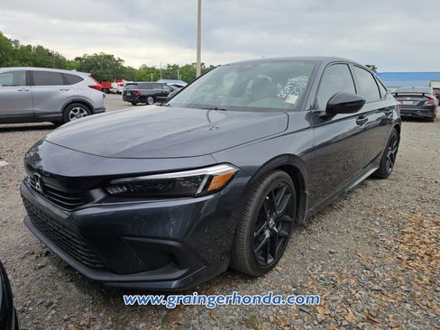 Used 2024 Honda Civic Sport image 2