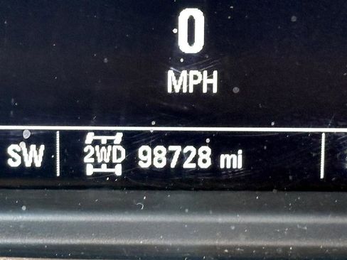 Used 2020 Chevrolet Silverado 2500 Custom w/ Custom Convenience Package image 21