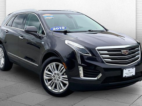 Used 2019 Cadillac XT5 Premium Luxury AWD/4WD image 1