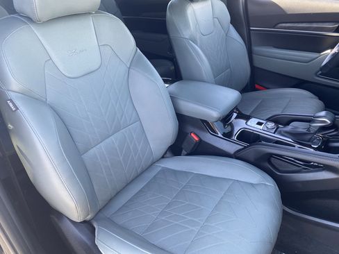 Certified 2024 Kia Telluride SX X-Pro AWD/4WD image 9