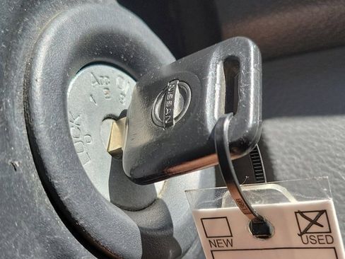 Used 2021 Nissan NV200 S image 26