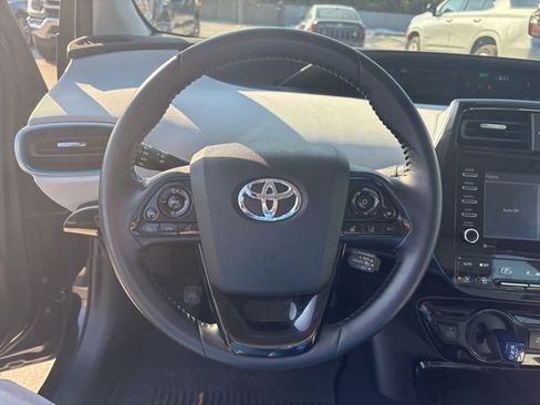 Used 2022 Toyota Prius XLE w/ Advanced Technology Package image 7