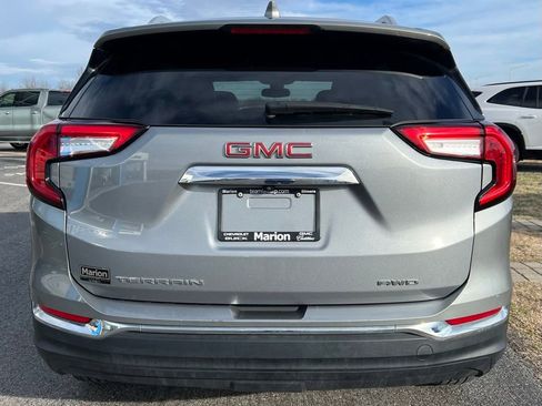 Used 2023 GMC Terrain SLT image 6