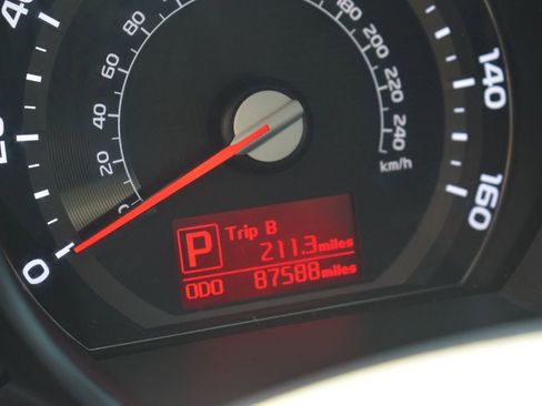 Used 2014 Kia Sportage EX image 19