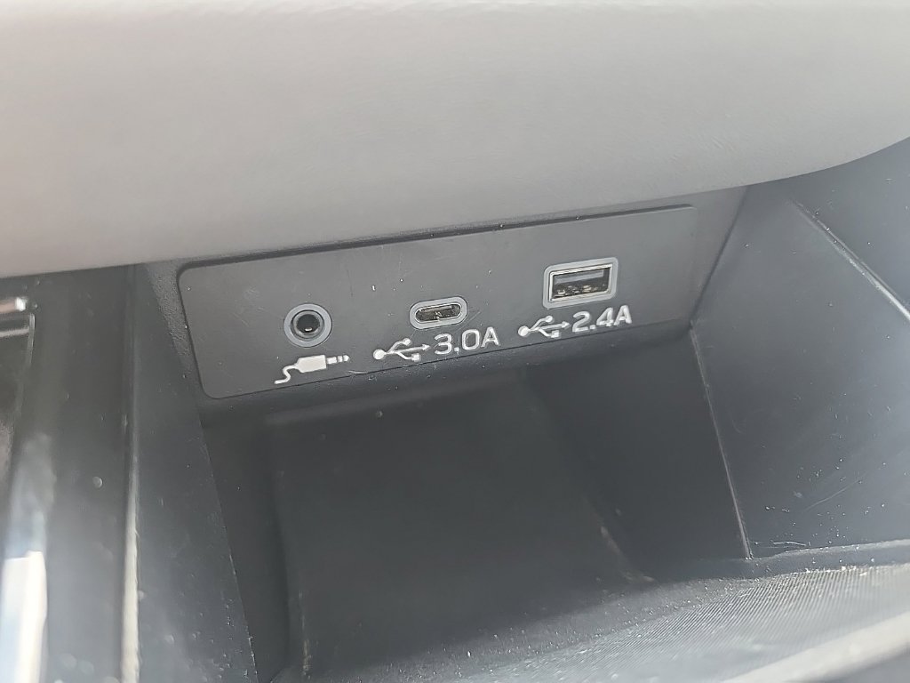 Used 2023 Subaru Outback Premium AWD/4WD image 58