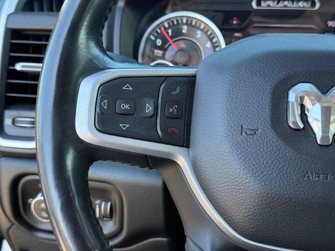 Used 2020 RAM 1500 Big Horn AWD/4WD image 17