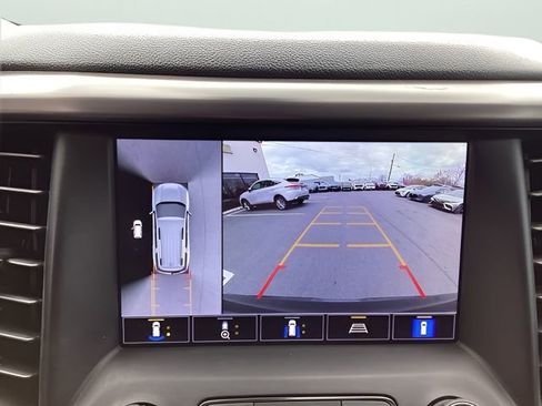 Used 2023 GMC Acadia AT4 w/ Technology Package AWD/4WD image 26