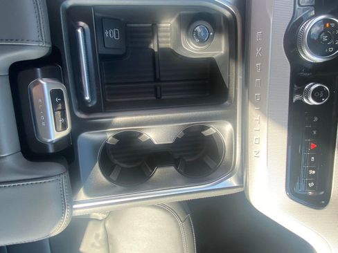 New 2026 Ford Expedition Max Active image 18