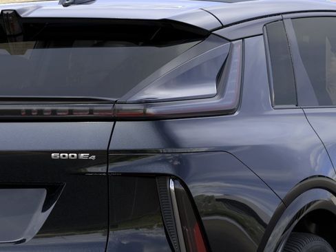 New 2026 Cadillac Lyriq Premium Sport AWD/4WD image 11