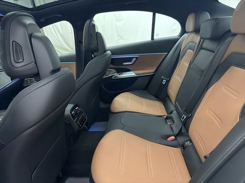 New 2026 Mercedes-Benz E 53 AMG e 4MATIC Sedan image 20