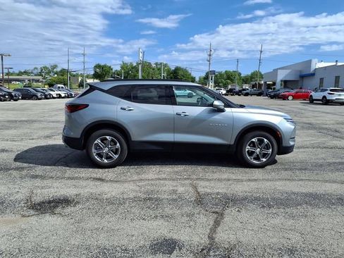 Used 2024 Chevrolet Blazer LT w/ Convenience Package FWD image 15