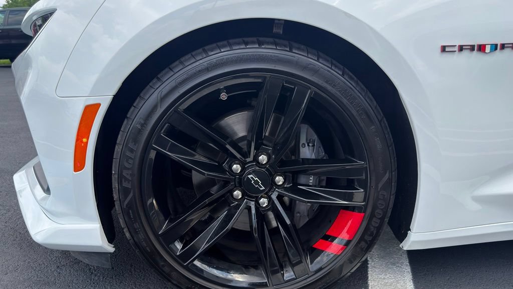 Used 2023 Chevrolet Camaro SS w/ Redline Edition RWD image 5
