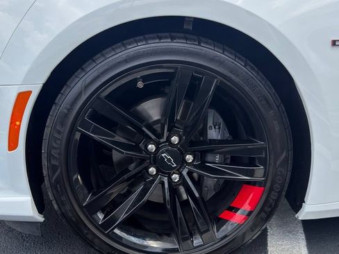 Used 2023 Chevrolet Camaro SS w/ Redline Edition RWD image 5