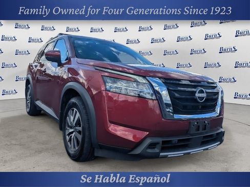 Used 2023 Nissan Pathfinder SL AWD/4WD image 1