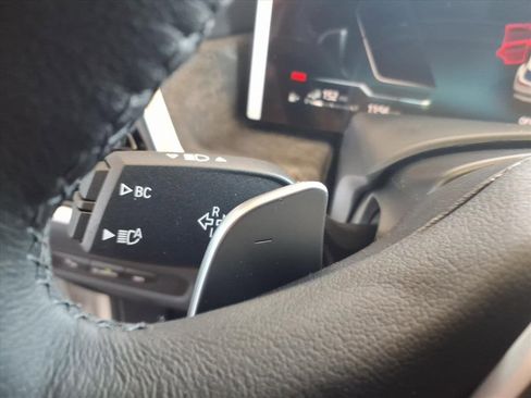 New 2026 BMW X5 xDrive50e image 13