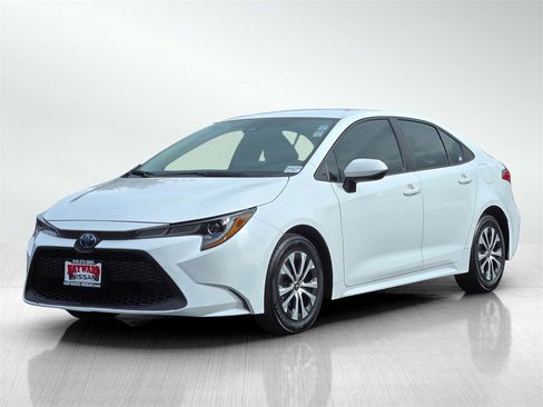 Used 2022 Toyota Corolla LE image 8