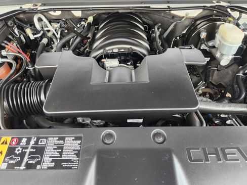 Used 2019 Chevrolet Tahoe LT image 24