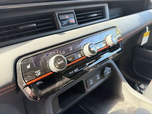 New 2026 Honda Pilot TrailSport image 23