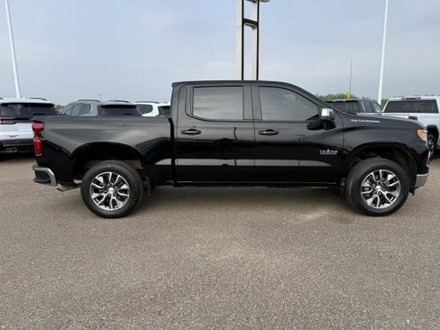 Used 2024 Chevrolet Silverado 1500 LT RWD image 11