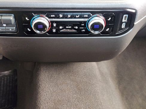 Used 2025 GMC Sierra 1500 SLT image 19