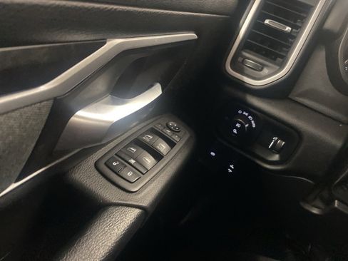 Certified 2022 RAM 1500 Big Horn image 34