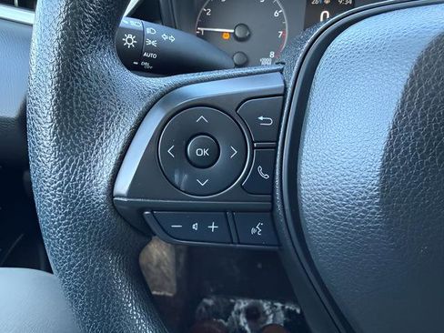 Used 2023 Toyota Corolla LE FWD image 11