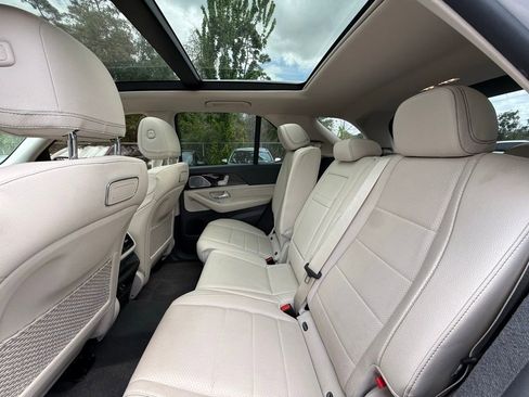 Used 2020 Mercedes-Benz GLE 350 4MATIC w/ 3rd Row Seat Package image 19