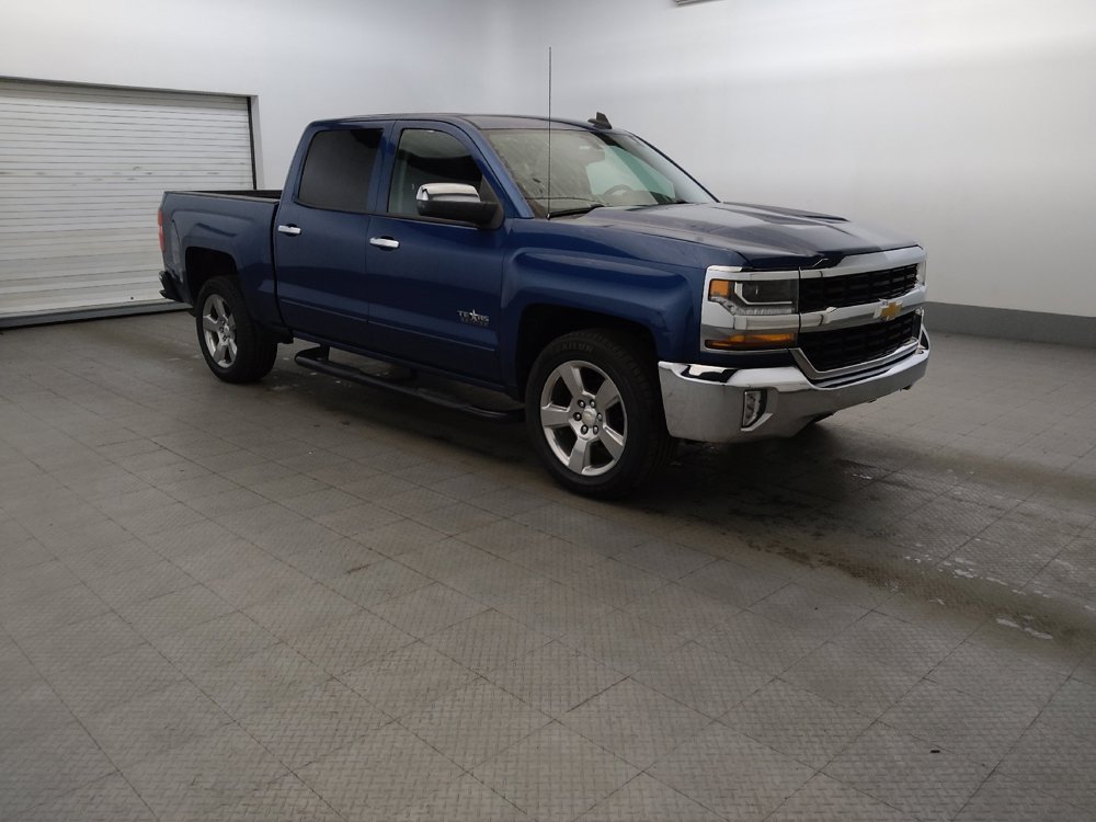 Used 2018 Chevrolet Silverado 1500 LT w/ Texas Edition RWD image 11