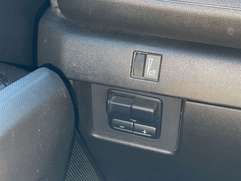 Used 2024 Chevrolet Colorado W/T w/ WT Convenience Package II image 25