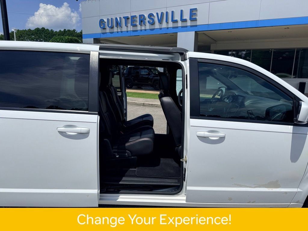Used 2019 Dodge Grand Caravan GT FWD image 7