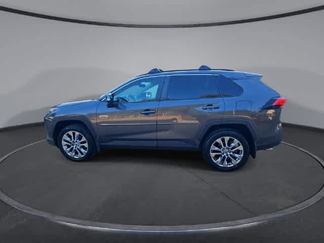 Used 2023 Toyota RAV4 XLE Premium FWD image 2