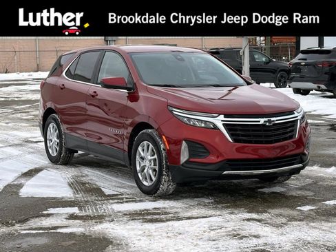 Used 2023 Chevrolet Equinox LT FWD image 1