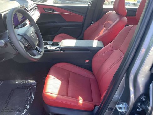 Used 2026 Toyota Camry XSE w/ Premium Plus Package FWD image 28