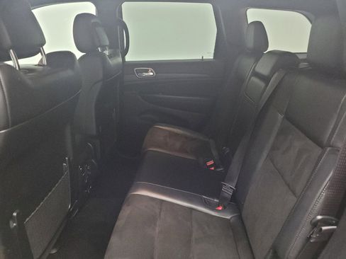 Used 2020 Jeep Grand Cherokee Altitude AWD/4WD image 18
