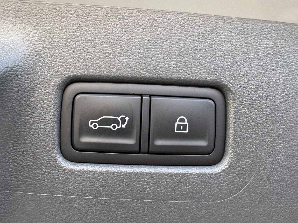 Used 2024 Hyundai Santa Fe Calligraphy FWD image 42