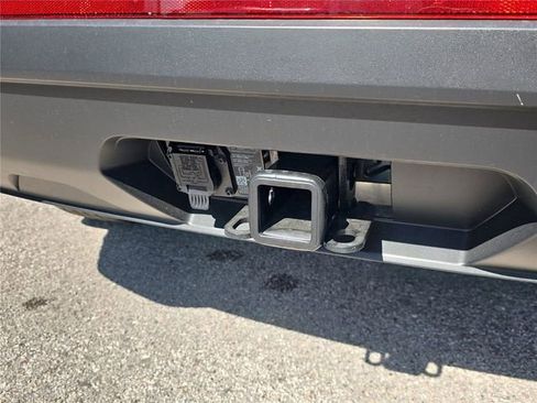 New 2026 Volkswagen Atlas Cross Sport SE image 5