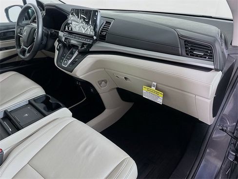 Certified 2025 Honda Odyssey EX-L image 36