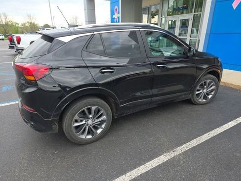 Certified 2023 Buick Encore GX Select w/ Sport Touring Package FWD image 3
