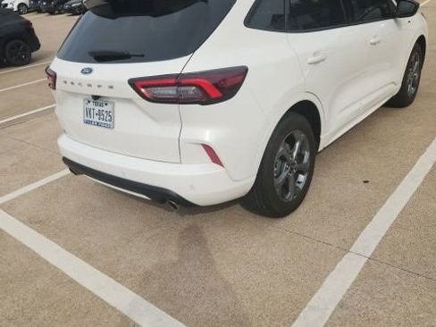 Used 2024 Ford Escape ST-Line w/ Tech Pack #1 image 7