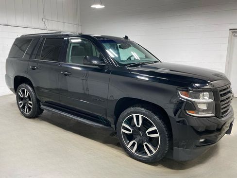 Used 2018 Chevrolet Tahoe Premier AWD/4WD image 3