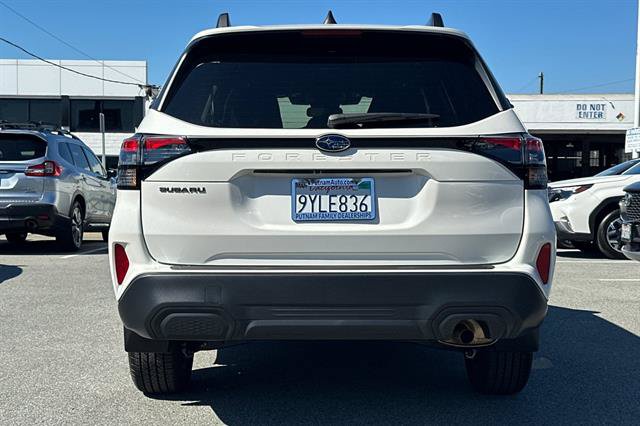 Certified 2026 Subaru Forester Premium AWD/4WD image 4